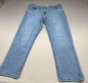 Levi’s Women’s Boyfriend Jeans Size 31 Light Wash Relaxed Denim